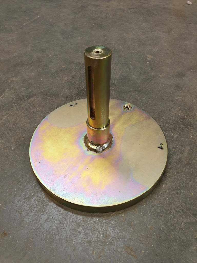 Round drive disc with end runner cams