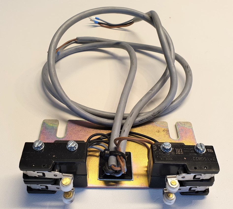 End switches (double) WITH mounting plate