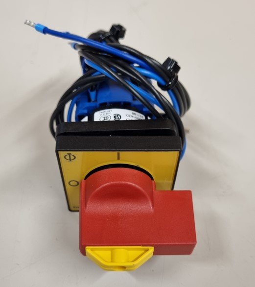 Main switch with cable